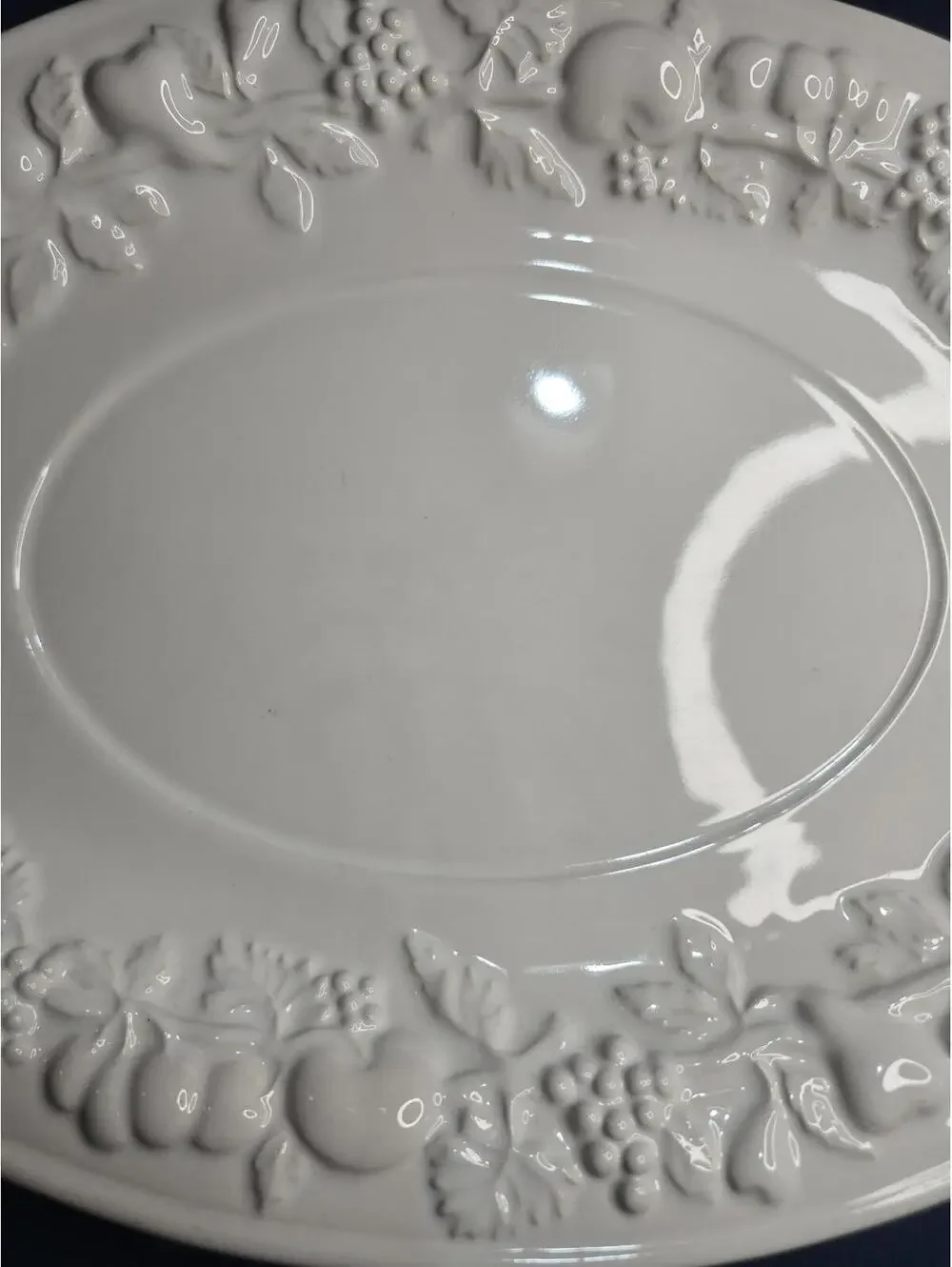 Elegant Vintage White Ceramic Oval 14 x10 Serving Platter w/ Embossed Fruit Vine